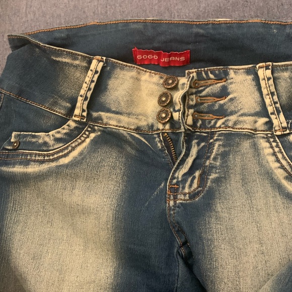 Colombian Jeans - Picture 3 of 8